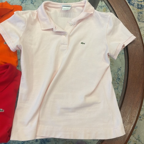 Pink izod perfect condition is more pink in real life🩷🩷🩷 - Picture 2 of 5